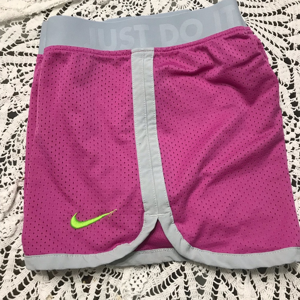 NIKE, REEBOK Athletic shorts - Picture 2 of 6